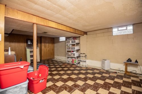 780 Donna Dr, Hermitage PA  16148-2938 exterior