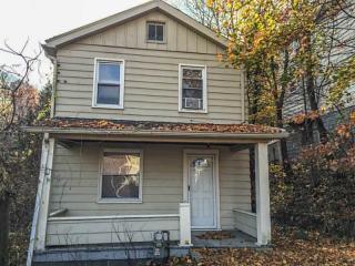 1414 Hiland Ave, Moon Twp, PA 15108-2034