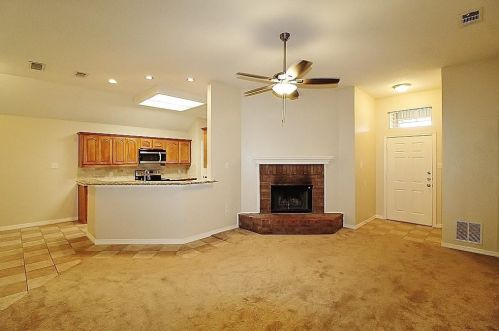 6202 Donna Dr, Midlothian TX  76065-6196 exterior