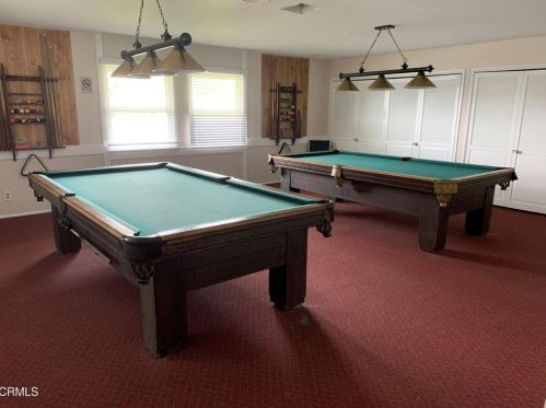 4160 Petit Dr, Oxnard CA 93033-7117 exterior