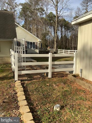 14281 Woodbridge Rd, Farmington DE  19950-4653 exterior