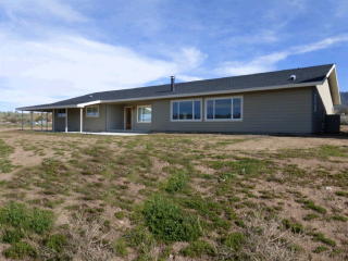 19426 Cavalier Ct, Tehachapi, CA 93561-6217