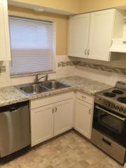 3620 Douglas Rd, Toledo OH  43613-4800 exterior