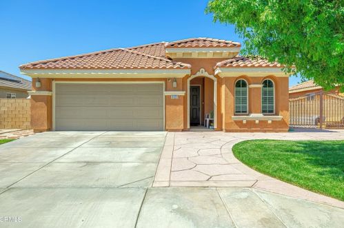 3123 Norberry St, Lancaster, CA 93535-6186