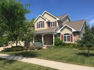 5008 Waterford Dr, Appleton, WI 54913-6610