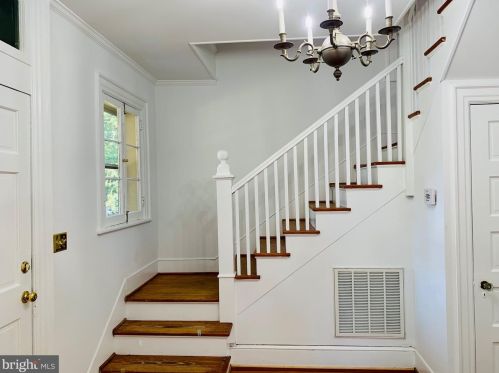 1307 Prince Edward St, Fredericksburg VA  22401-3733 exterior