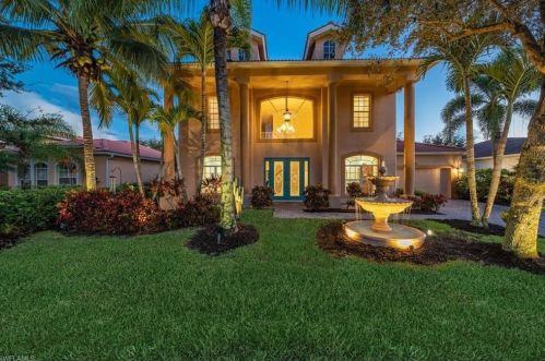 8486 Laurel Lakes Cv, Naples, FL 34119-6791