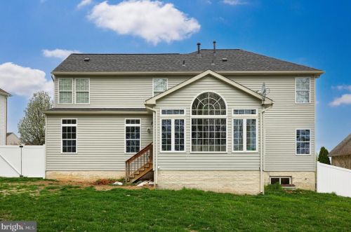 3555 Hardwood Ter, Spring Grove PA  17362-9104 exterior