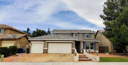 13538 Granite Peak Ln, Victorville, CA 92394-9533