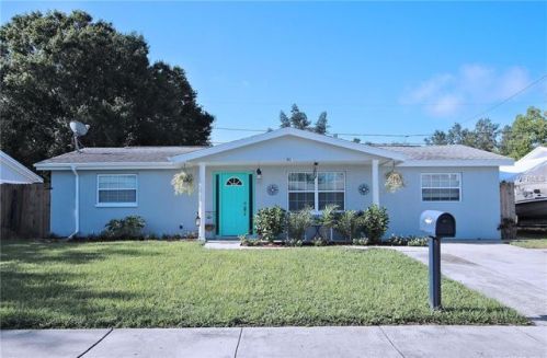 3622 Harvard Dr, Tarpon Springs, FL 34691-4931