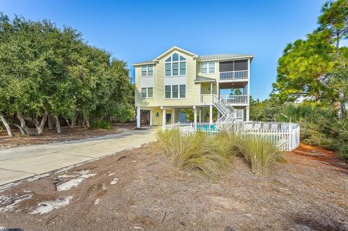 709 Gulf Beach Dr, Saint George Island FL  32328-2914 exterior