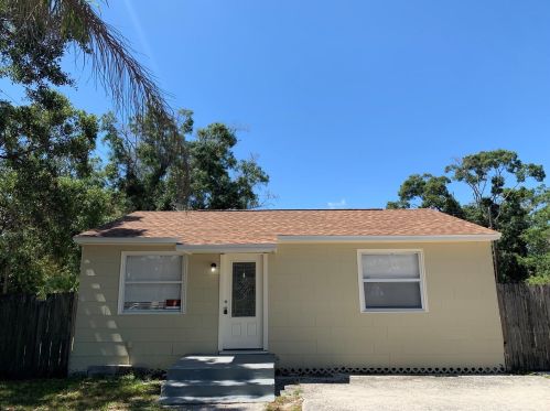 4299 43rd Ave, Saint Petersburg, FL 33714-3543
