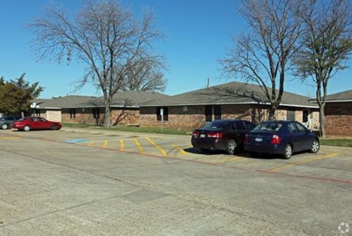 1488 May Road Cir, Seagoville TX  75159-2350 exterior