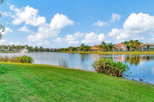 8771 Cobblestone Preserve Ct, Boynton Beach FL  33472-4430 exterior