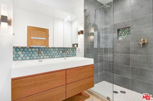 1145 Old Topanga Cyn Rd, Topanga CA  90290-3825 exterior