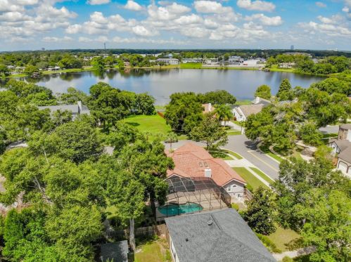 1285 Wellington Ter, Maitland FL  32751-3465 exterior