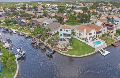 6242 Spoonbill Dr, New Port Richey, FL 34652-2032