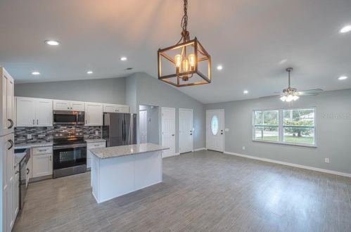 11108 Thoreau Pl, Crystal River FL  34428-6304 exterior