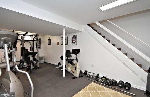 122 Claremont Dr, Lansdale PA 19446-6361 exterior