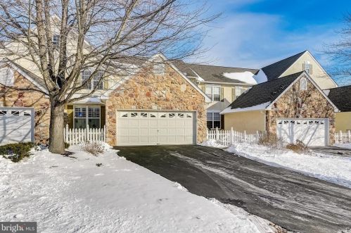 1115 Henley Ct, Prospectville, PA 19002-1842