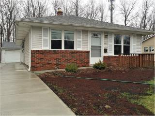 37306 Green Dr, Willoughby, OH 44095-1004