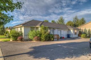 3071 Weddell St, Bend, OR 97701-5986