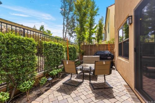 132 Firefly, Irvine, CA 92618-8886