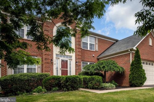 35 Call Ct, Fredericksburg, VA 22405-2144