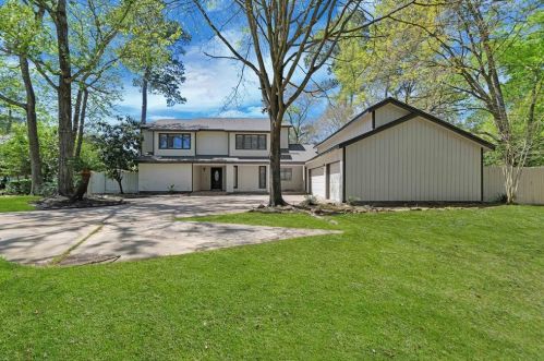 2511 Pine Bend Dr, Humble, TX 77339-3616