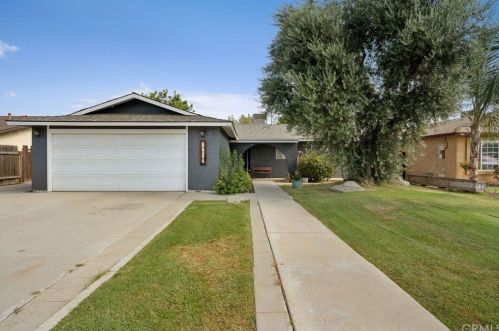 6904 Cedarcrest Ave, Bakersfield, CA 93308-2009