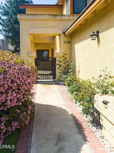 5959 Crestmont Dr, Chino Hills CA  91709-3252 exterior