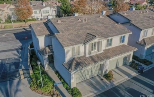 25414 Parkwood Ln, Santa Clarita, CA 91350-3342