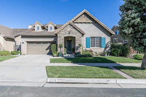 2518 Calderon Dr, Santa Maria CA  93455-7410 exterior