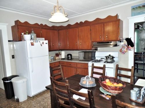 71 Merchant St, Bridgeport CT  06604-2215 exterior