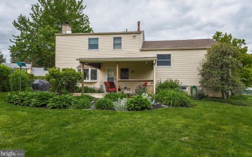 140 Windsor Ave, Southampton PA  18966-3334 exterior