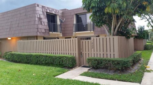 1422 14th Ct, West Palm Beach, FL 33410-5112