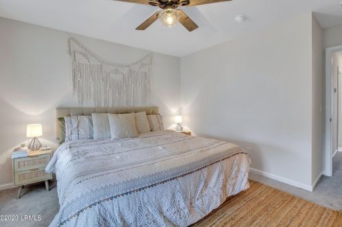 23 Island Breeze Ln, Beaufort SC  29907-1679 exterior