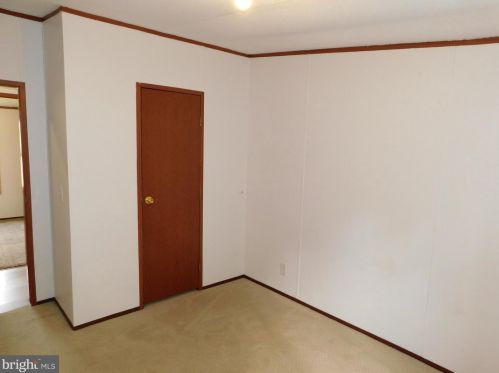 35353 Dannys Dr, Laurel DE  19956-3311 exterior