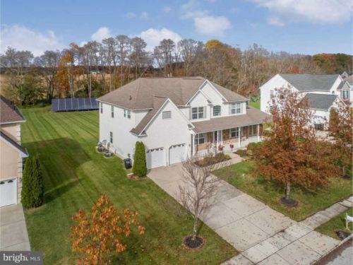 110 Golden Meadow Ln, Erial, NJ 08081-9393