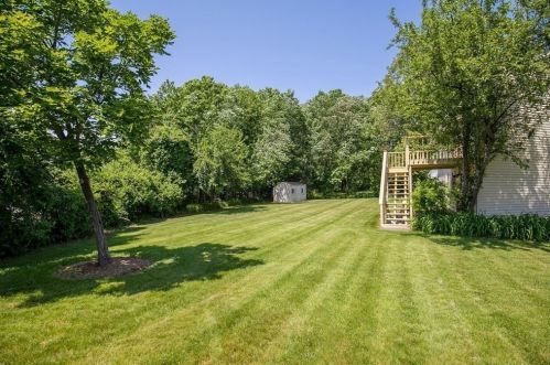 47 Wilmington Rd, Burlington, MA 01803-1430