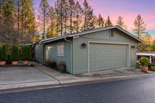 10253 Timberland Dr, Grass Valley CA  95949-9160 exterior