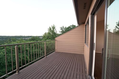 5010 Nob Hl Dr, Newport KY  41075-4096 exterior