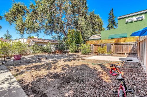 416 Poplar Ave, Redwood City CA  94061-3019 exterior