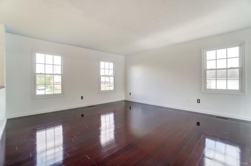 1814 Ashley Dr, Miamisburg OH  45342-3509 exterior