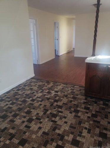 608 North Ave, Bridgeport CT  06606-5726 exterior
