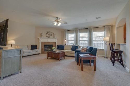 4020 Lone Star Ln, Denton TX  76210-3499 exterior