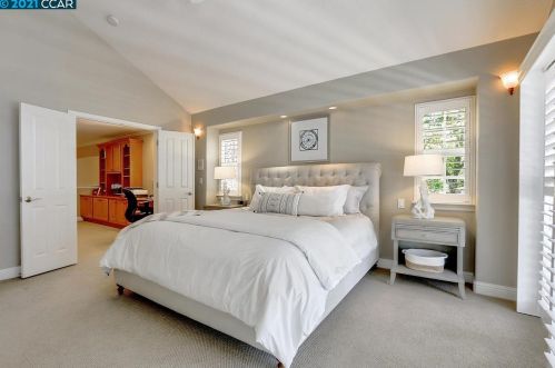 62 Longview Ct, Danville CA  94526-3610 exterior