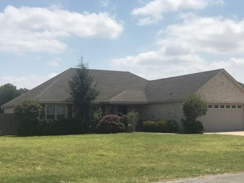 704 Criss St, Trumann, AR 72472-1103
