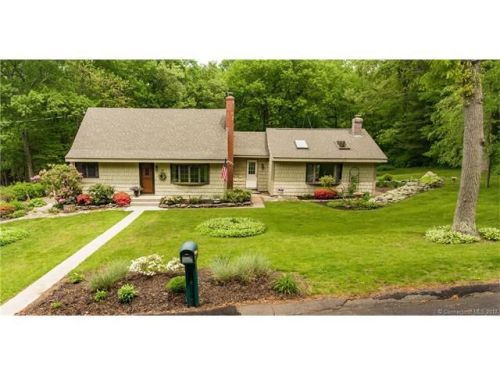70 Brookfield Rd, Manchester, CT 06043-7209