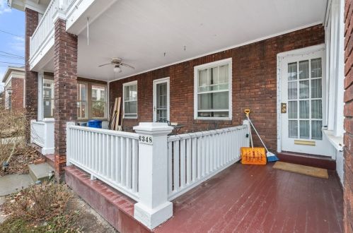 6350 Jackson St, Pittsburgh PA  15206-2232 exterior